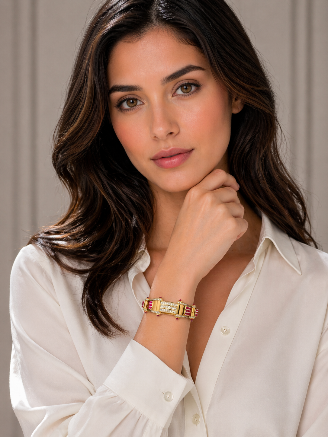 18K Gold White Diamond Ruby Geometric Bangle