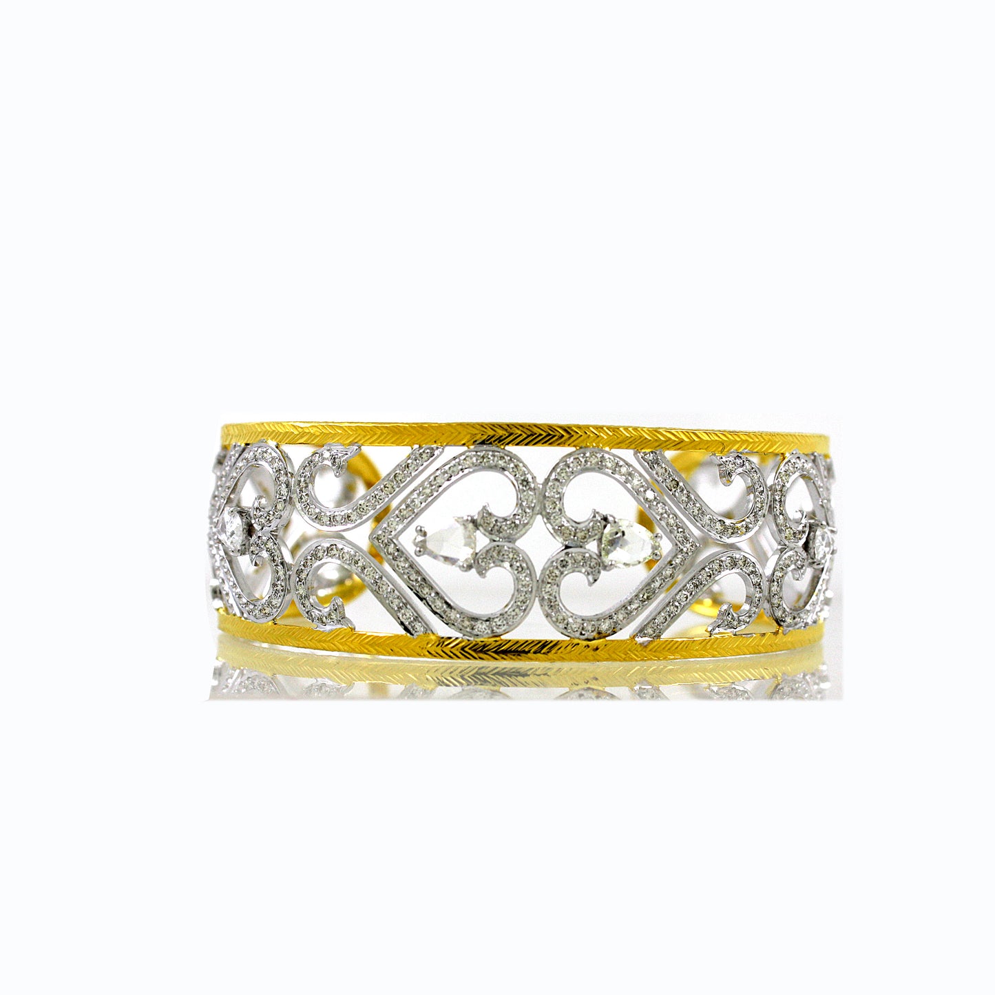 18K Gold White Diamond Filigree Cuff Bracelet