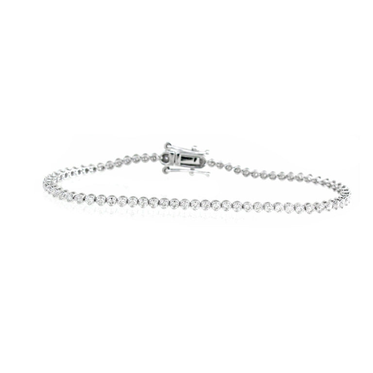 1.67 cts White Diamond Tennis Bracelet in 14K