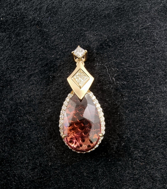 0.86 ct Pear Tourmaline with White and Yellow Diamond Pendant in 18K Gold