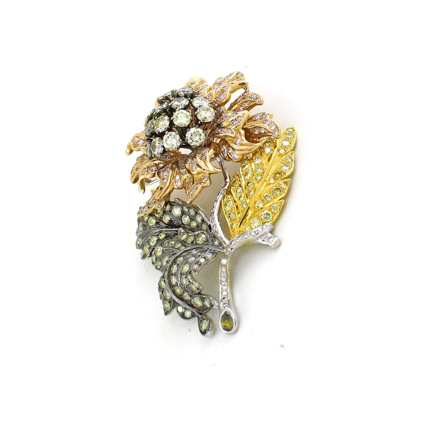 11.57 ct Round Pink Diamond Brooch in 18K Gold