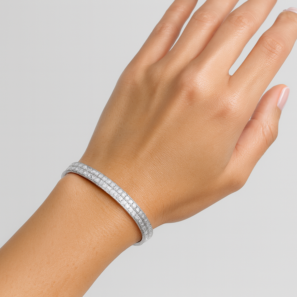 18K White Diamond Pave Bracelet with Round Diamonds