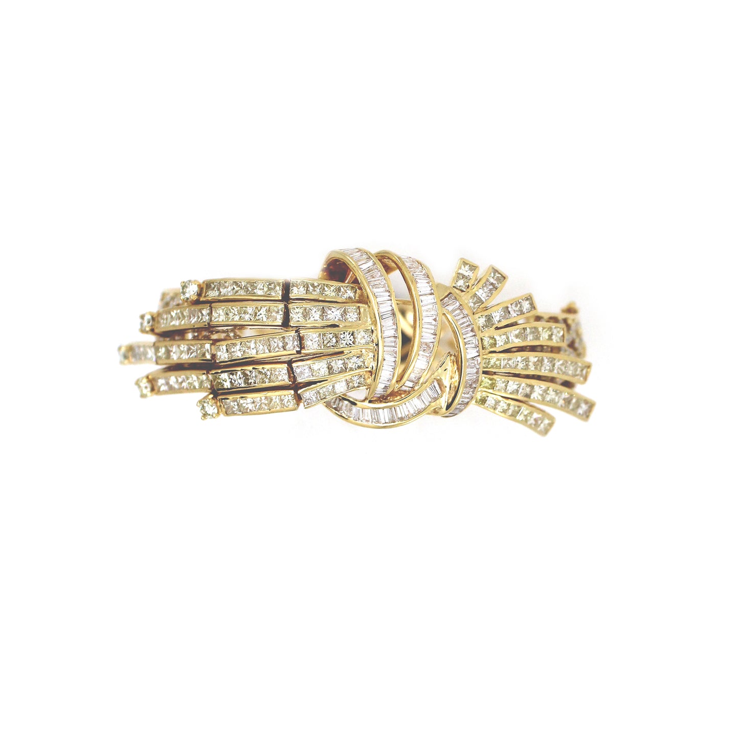 18K Gold White baguette Diamond Bangle