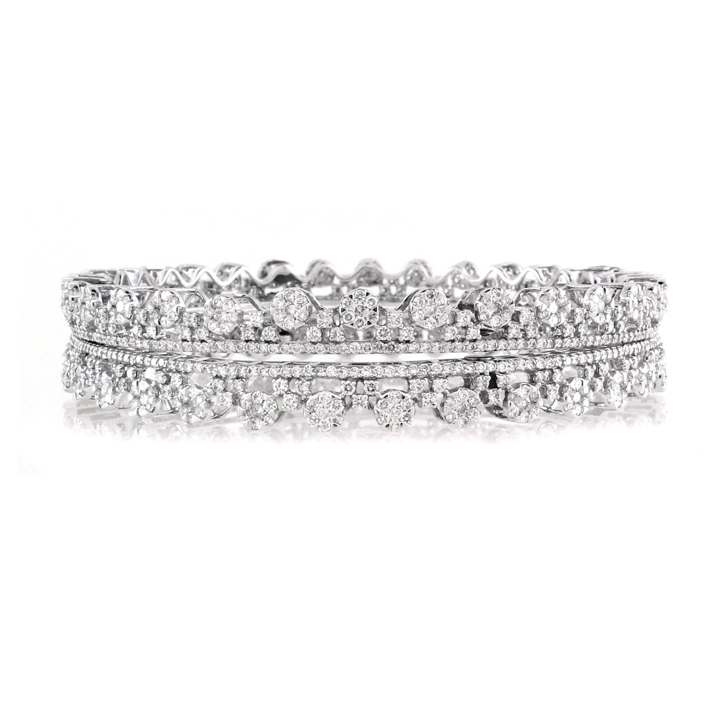 18K Gold White Diamond Pave Bangle