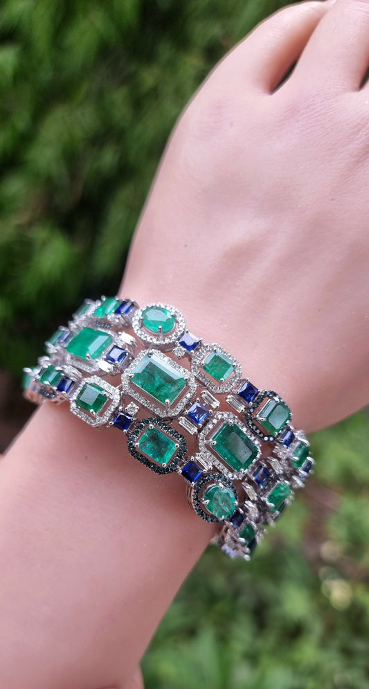 14K White Gold Emerald Sapphire Halo Bracelet