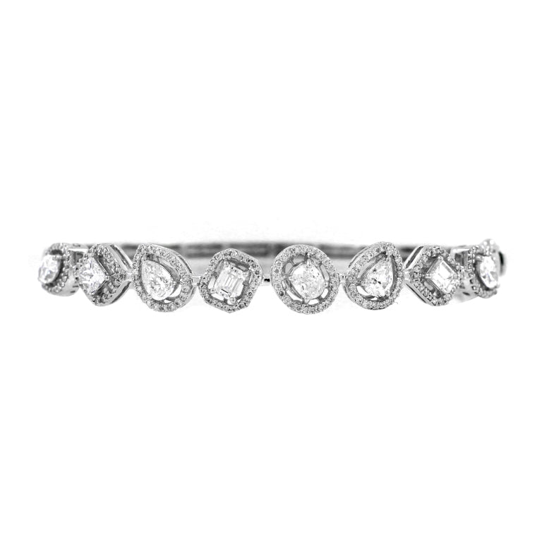 18K White Fancy Shape Diamond Bangle