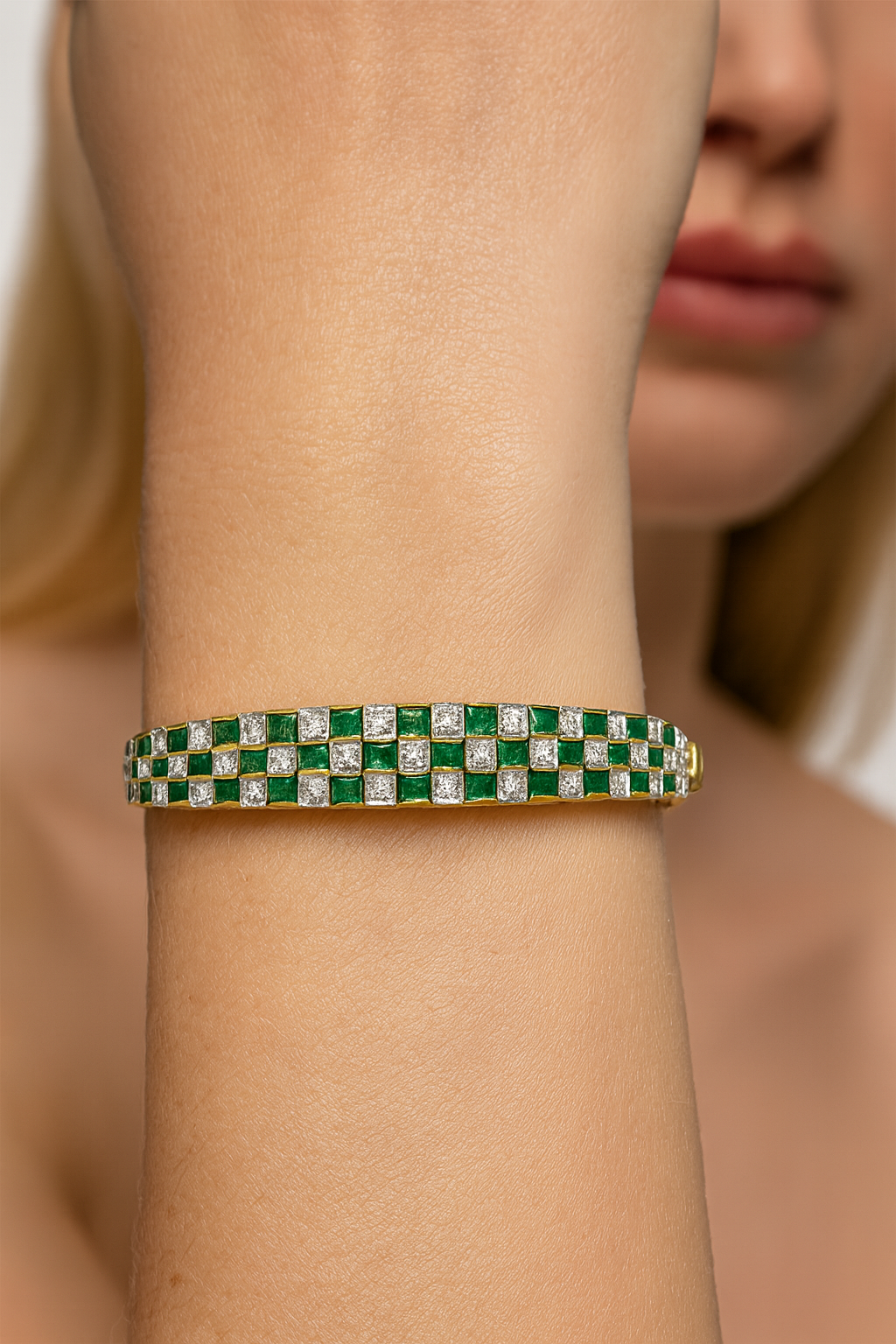 18K Gold Emerald White Diamond Channel-Set Bracelet