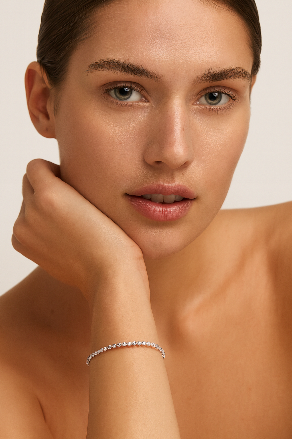 1.67 cts White Diamond Tennis Bracelet in 14K