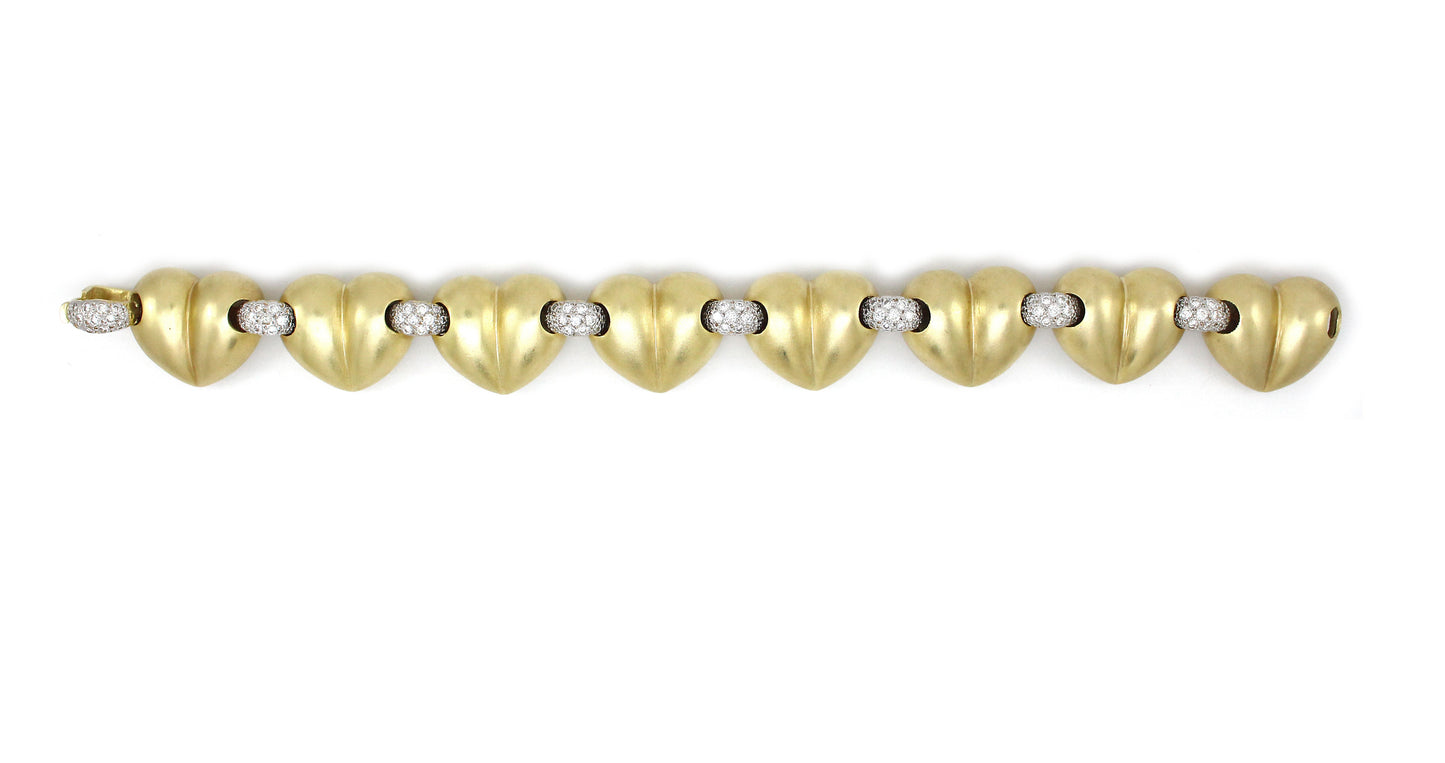 72.77 gms 18K Gold White Diamond Modern Bracelet