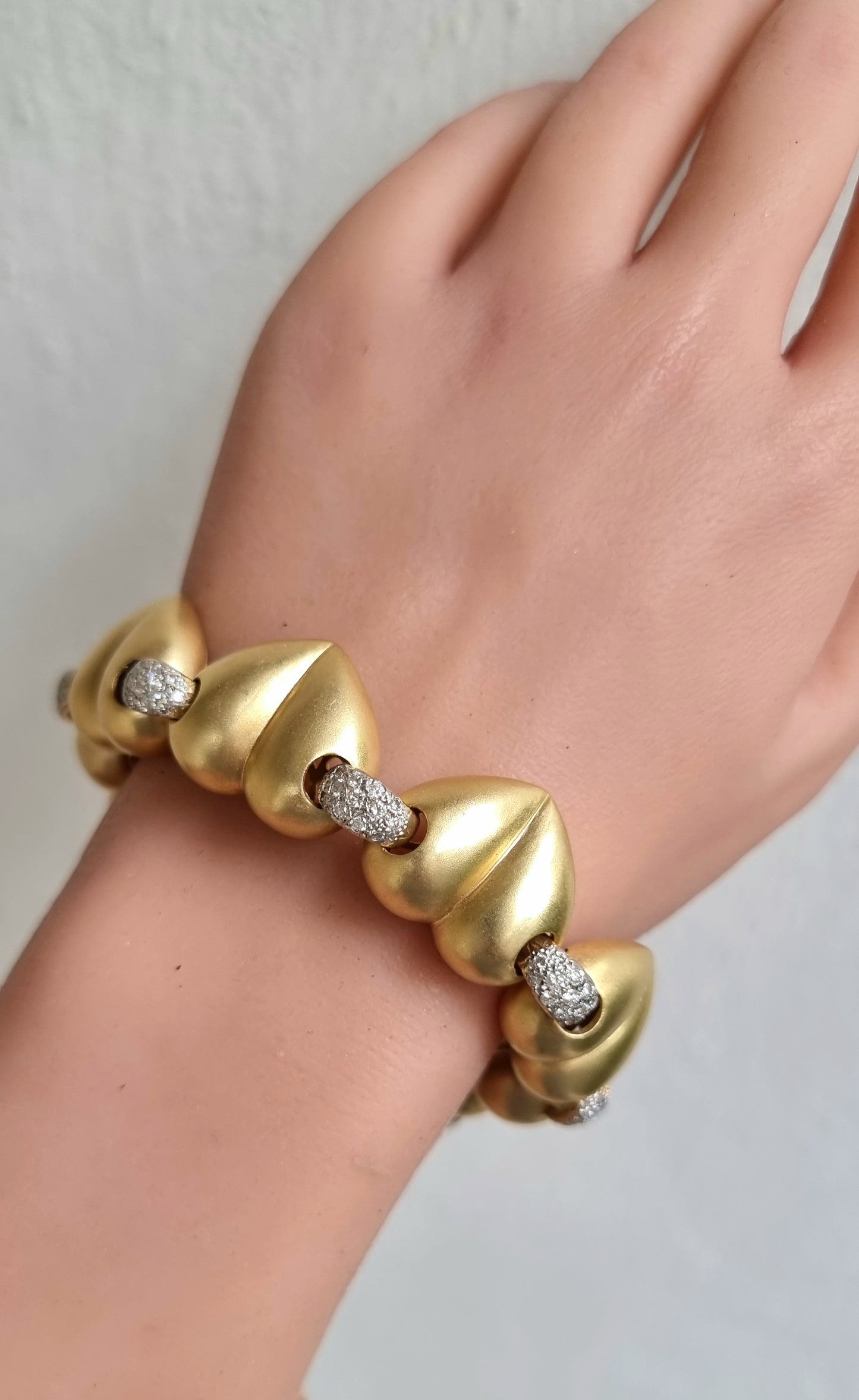 72.77 gms 18K Gold White Diamond Modern Bracelet