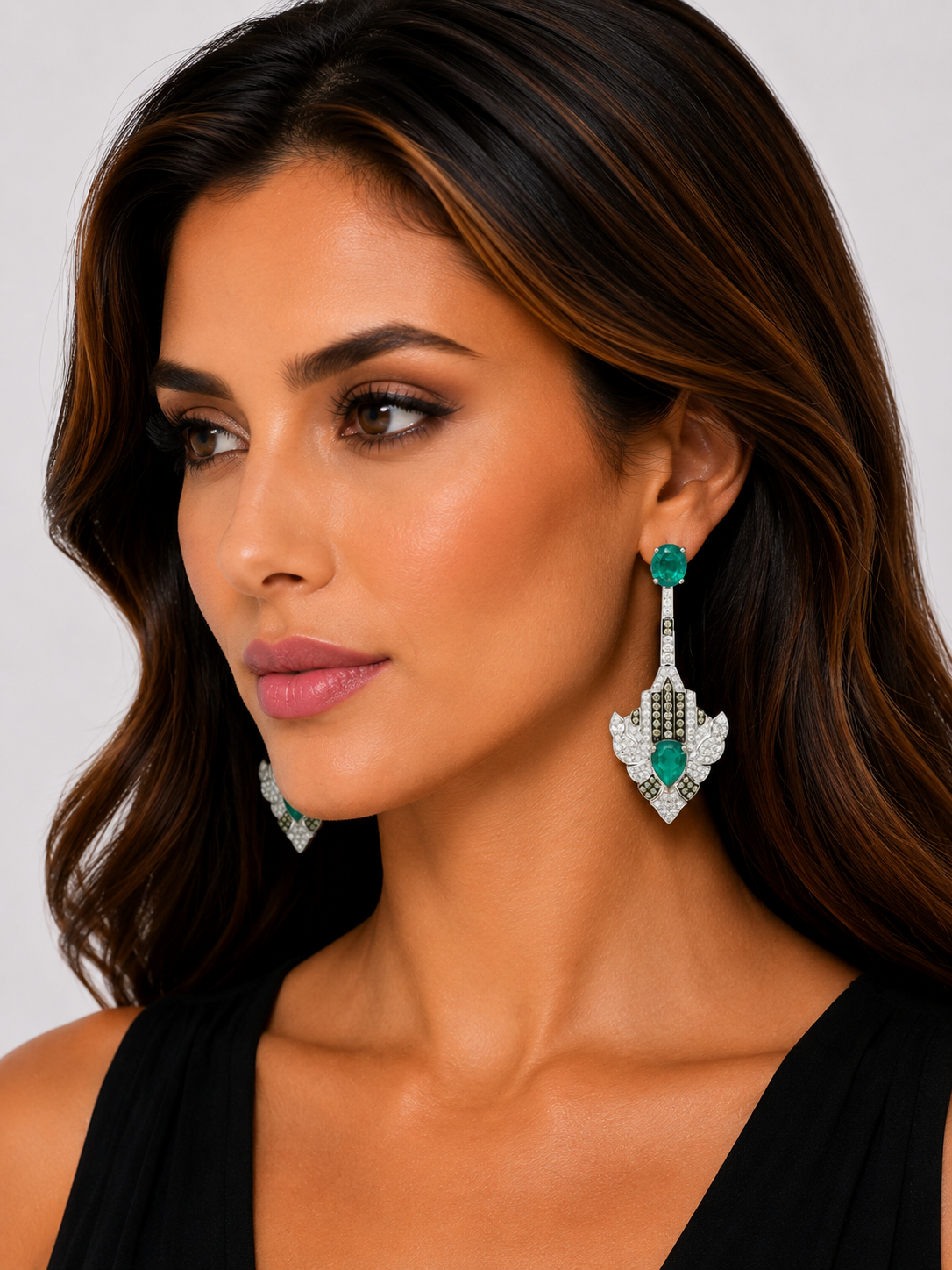 2.97 ct Oval Emerald with Mix Color Diamond Earrings in 18K Gold