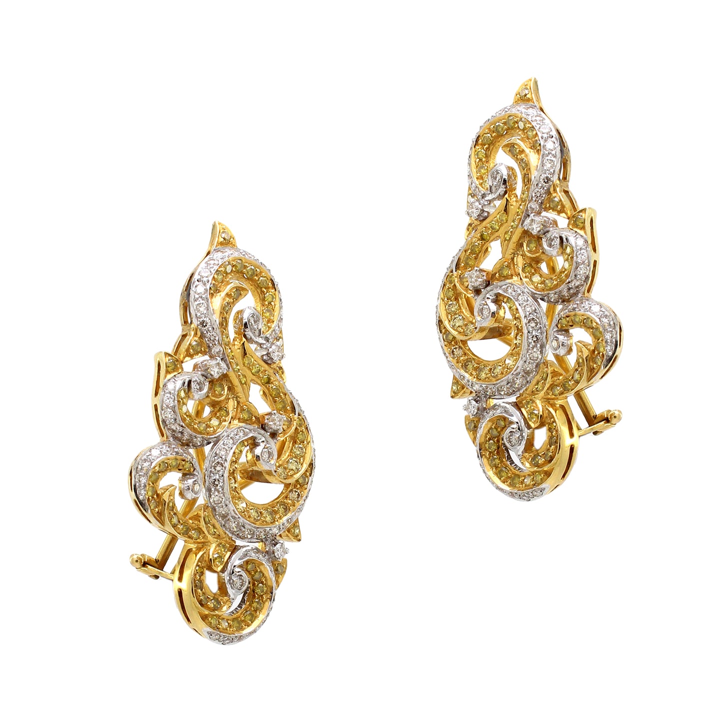 3.34 ct Round Mix Color Diamond Earrings in 18K Gold