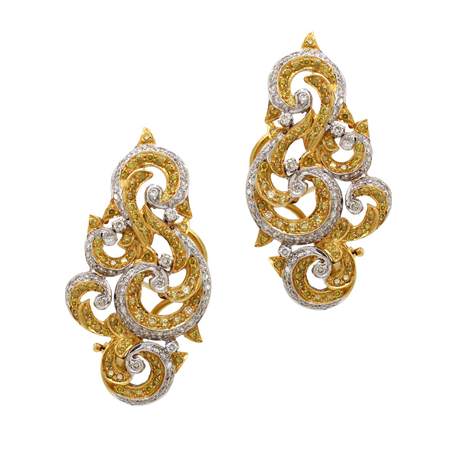3.34 ct Round Mix Color Diamond Earrings in 18K Gold
