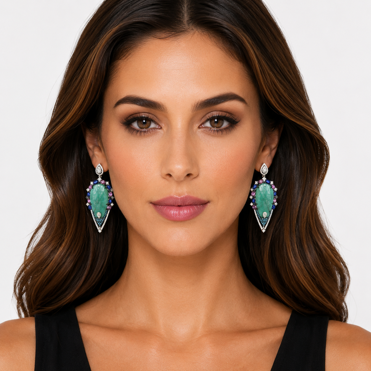 4.05 ct Oval Emerald with Sapphire and white blue diamonds Earrings in 18K Gold