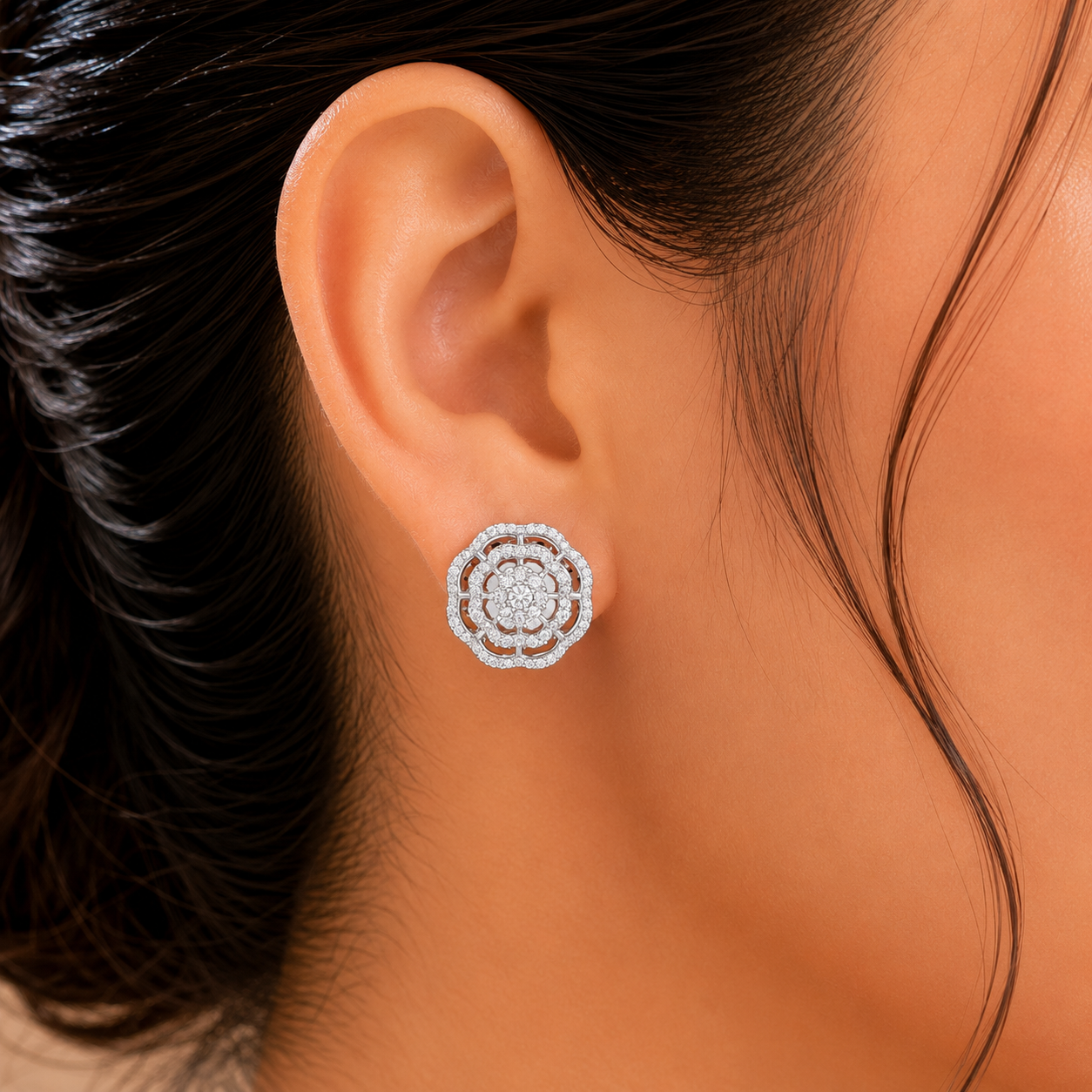 2.16 ct Round White Diamond Earrings in 18K Gold