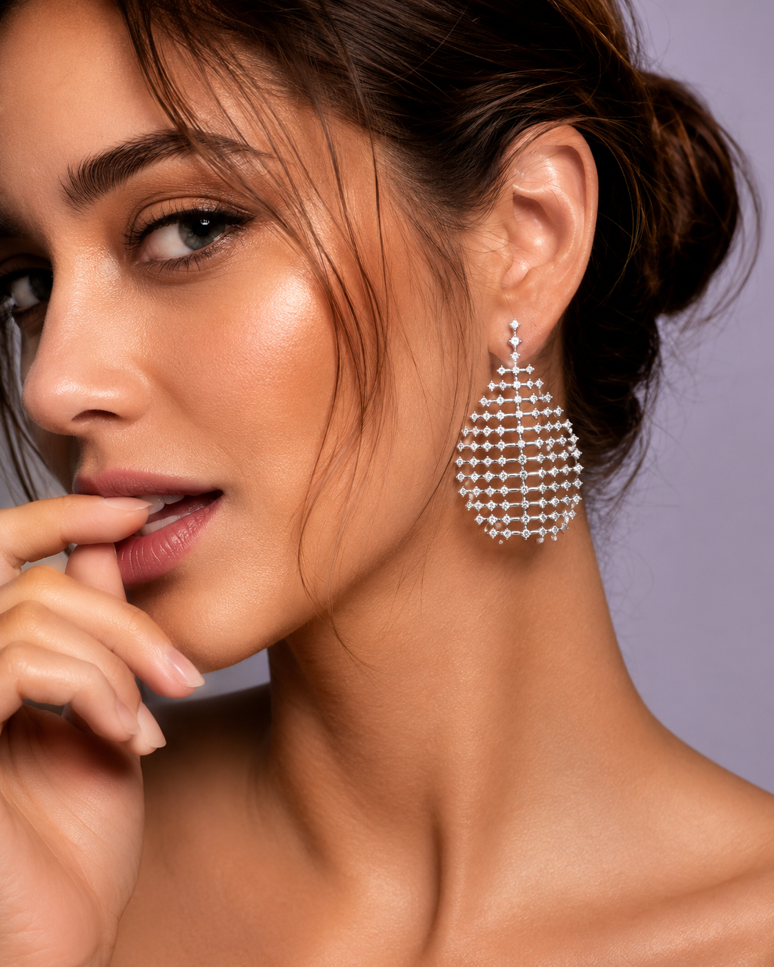 6.62 ct Round White Diamond Earrings in 18K Gold