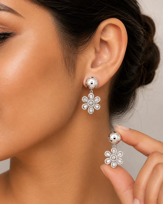 1.92 ct Round White Diamond Earrings in 18K Gold
