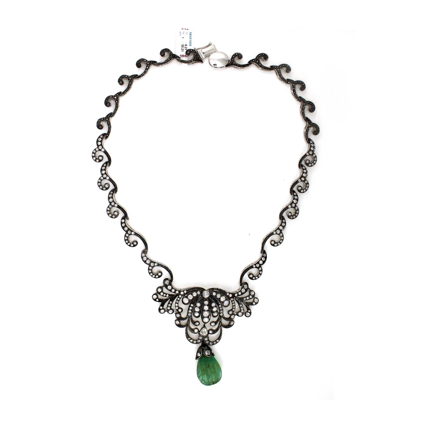 18K Gold Rose Cut Diamond Vintage Necklace featurong Emerald drop