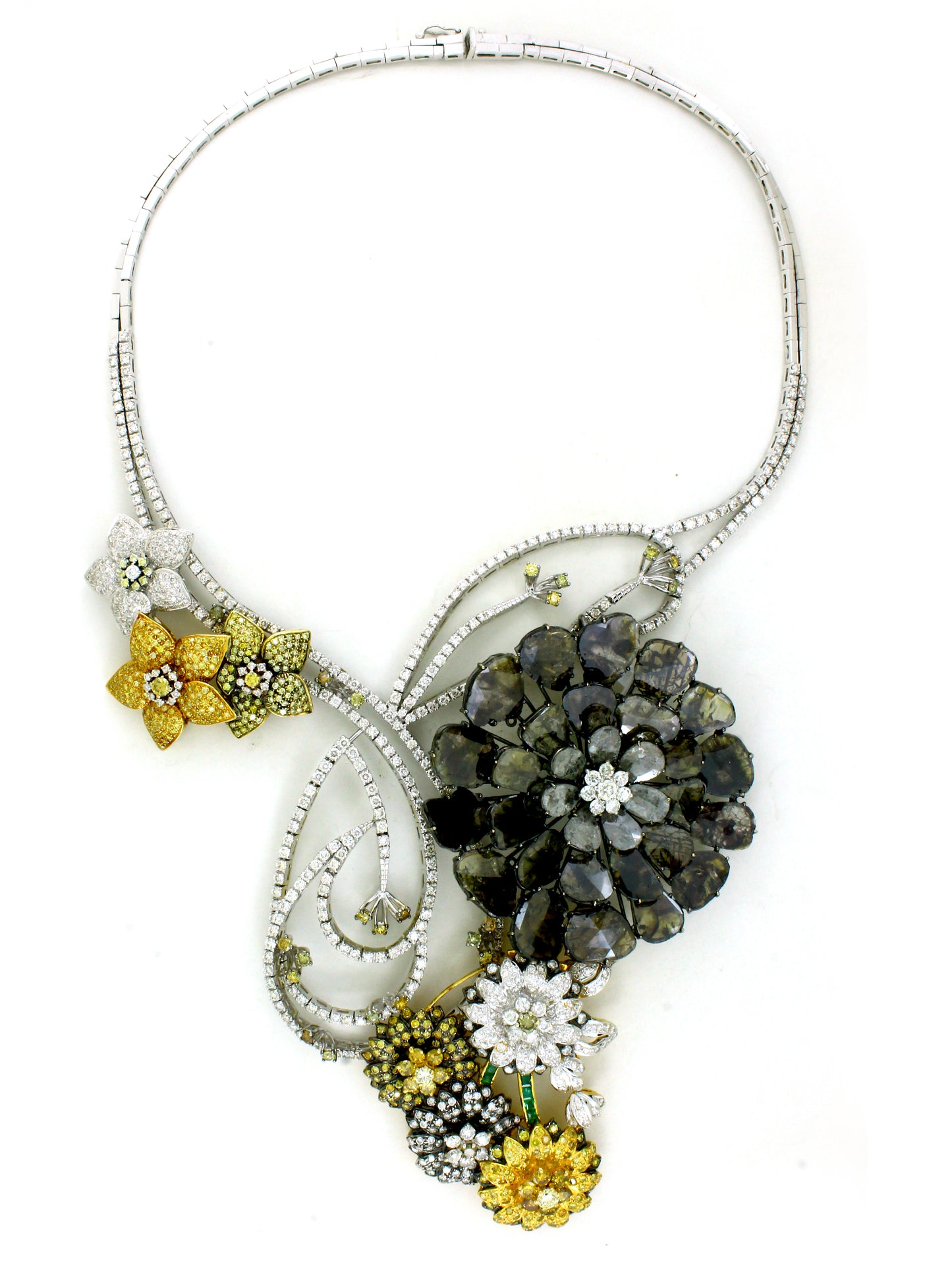 18K Gold Emerald Floral Necklace with Slice Diamonds