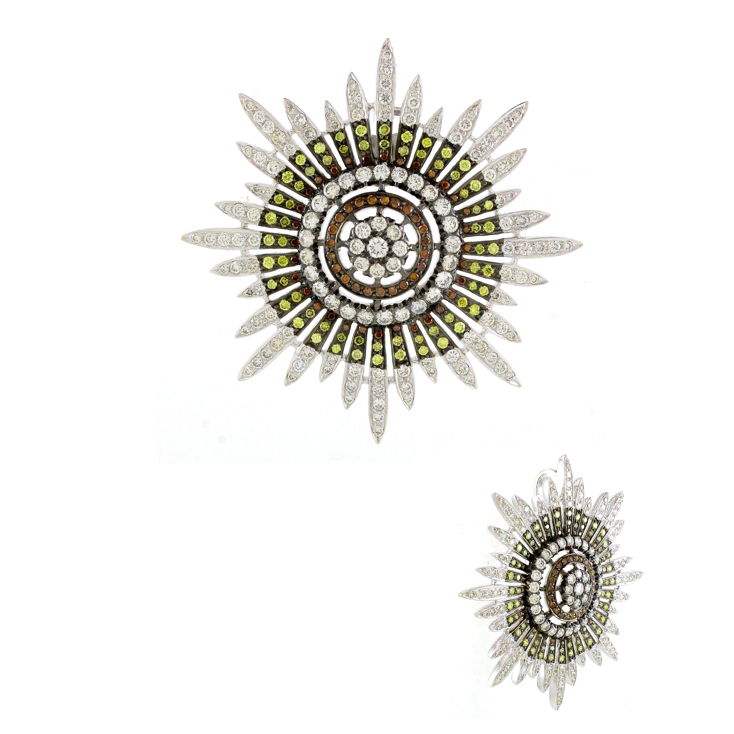3.95 ct Round Mix Color Diamond Pendant in 18K Gold