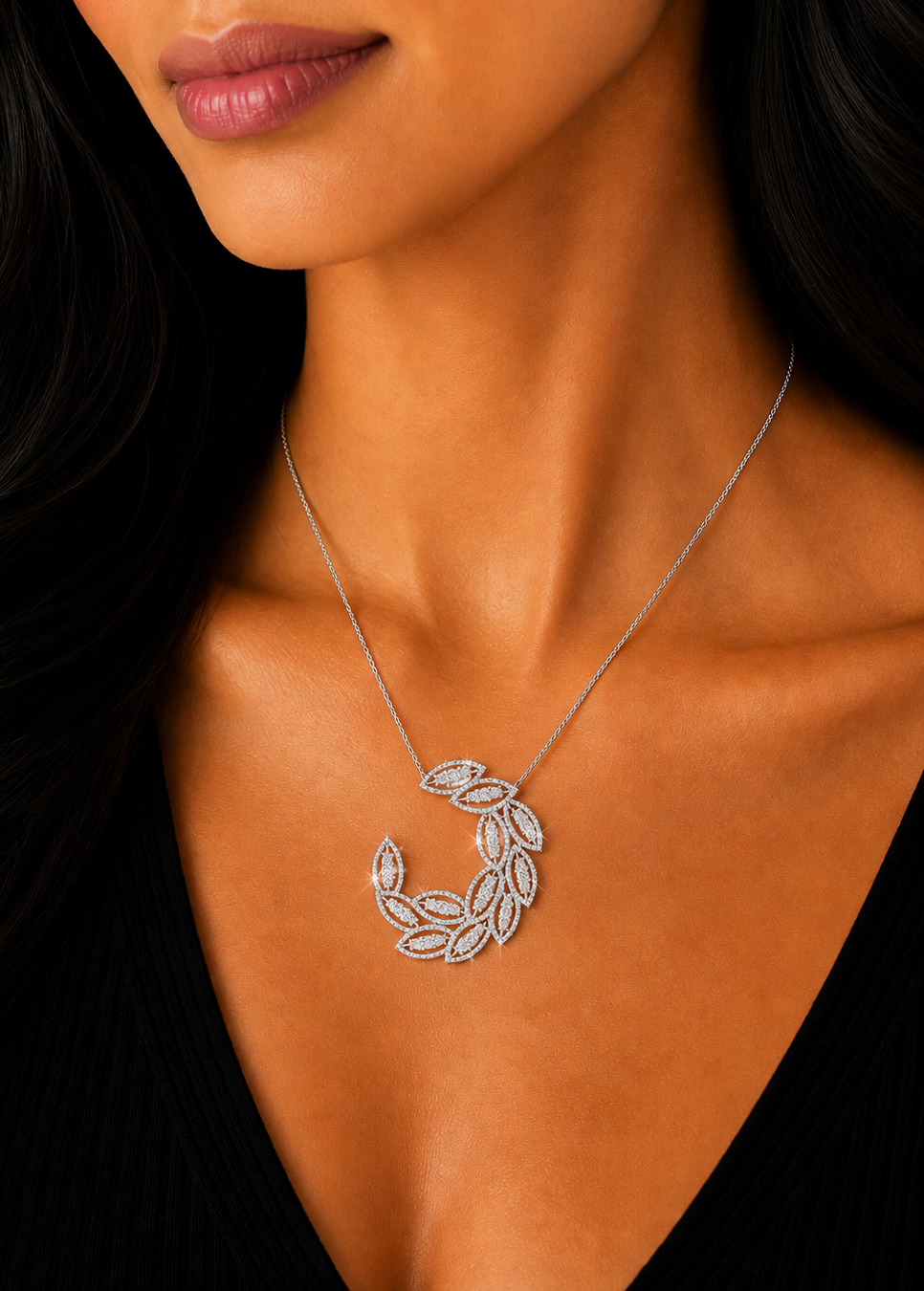 2.85 ct Round White Diamond Pendant in 18K Gold