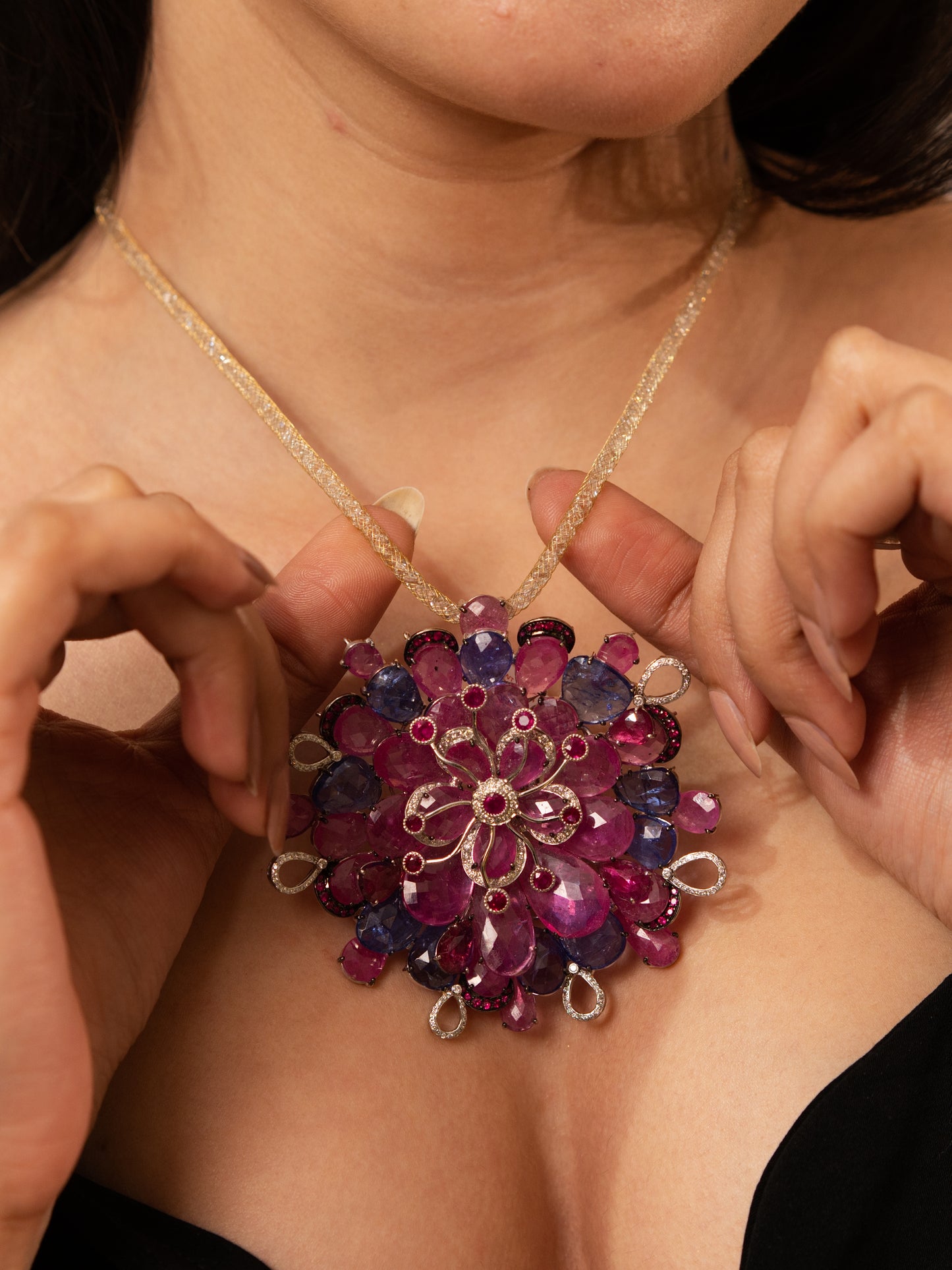 High Jewelry Floral Pendant – 18K Gold with Diamonds & Multi-Color Gemstones