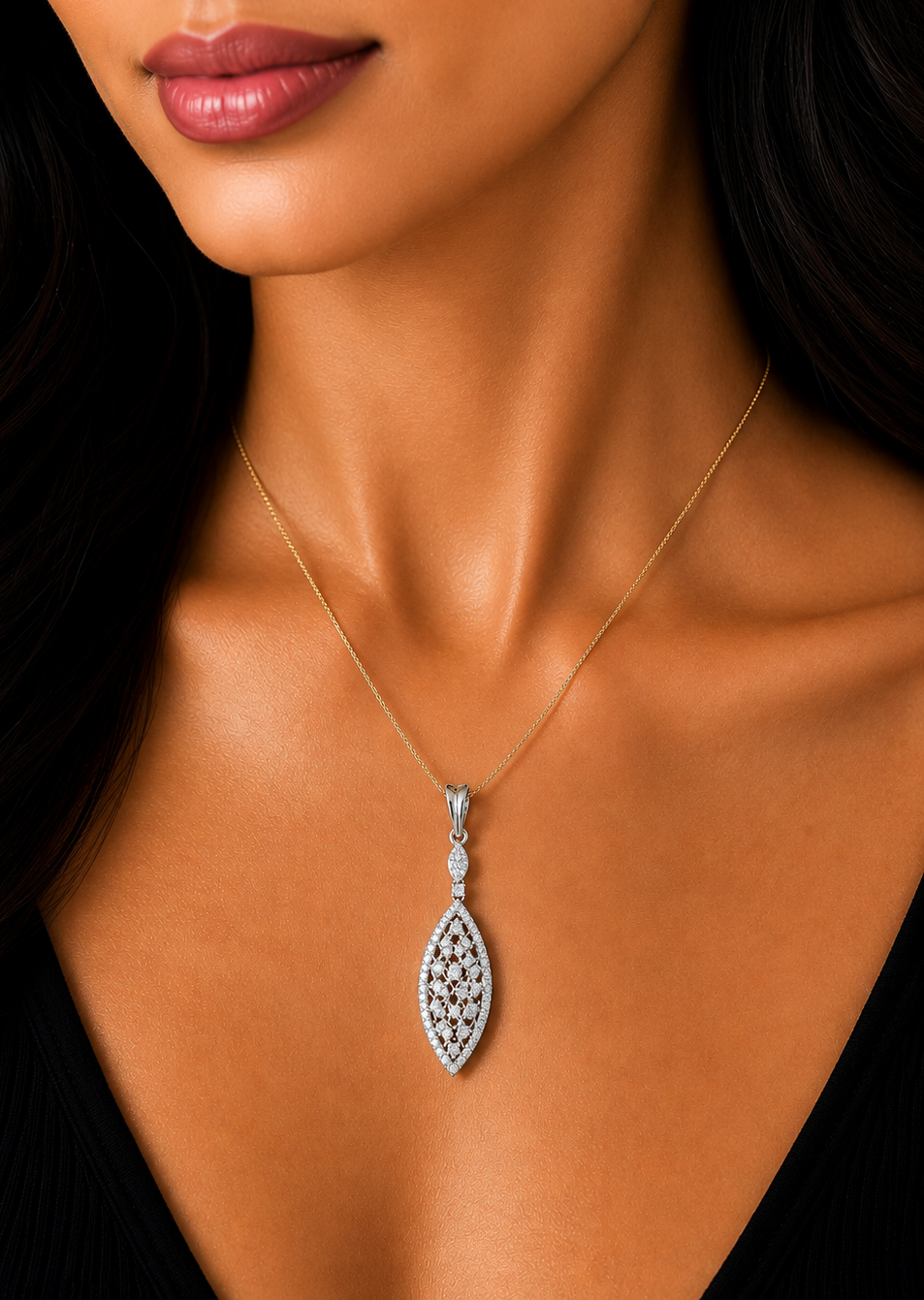 0.71 ct Round White Diamond Pendant in 18K Gold