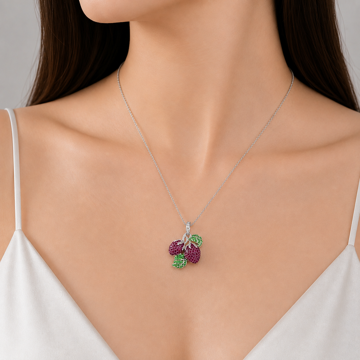 0.70 ct Round Mix Color Diamond with White Diamond Pendant in 18K Gold