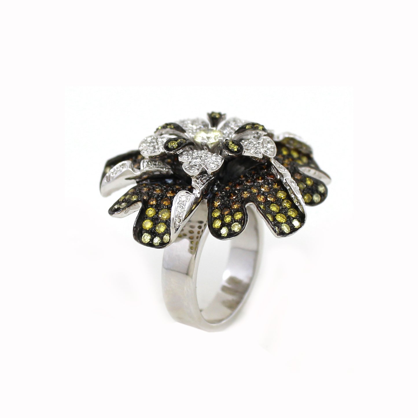 3.54 ct Round White Diamond with Canary, Brunt Orange and Top Light Cape Diamond Ring in 18K Gold