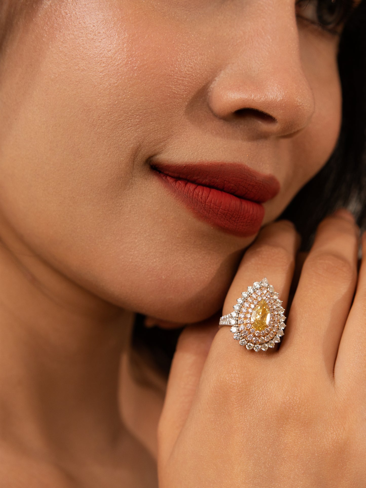 3.38 ct Pear Diamond with White and Pink Diamonds Ring in 18K Gold