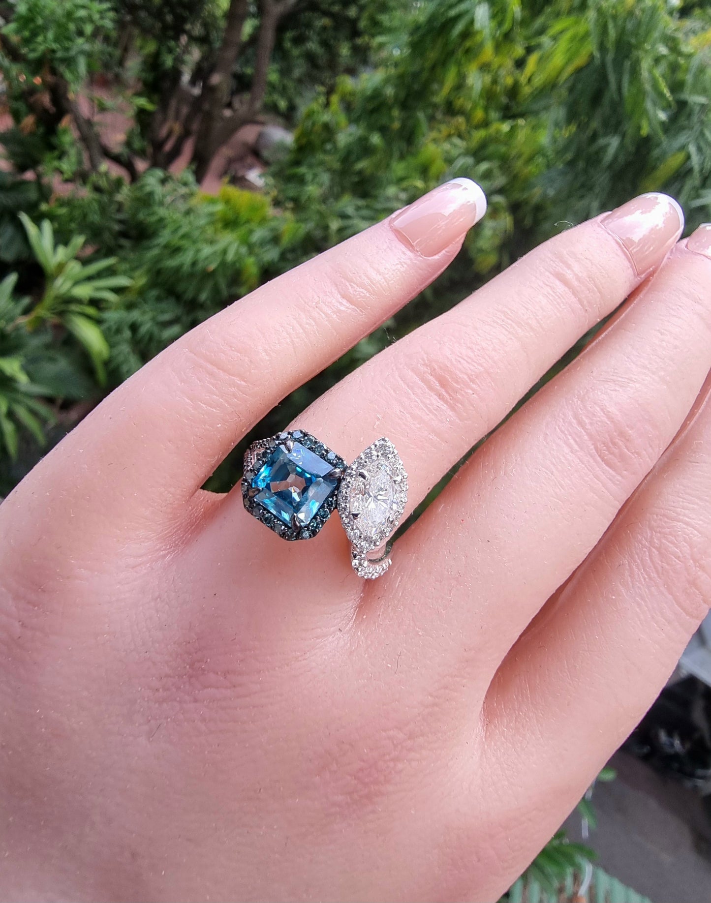 Zircon & Marquise Toi et Moi Ring