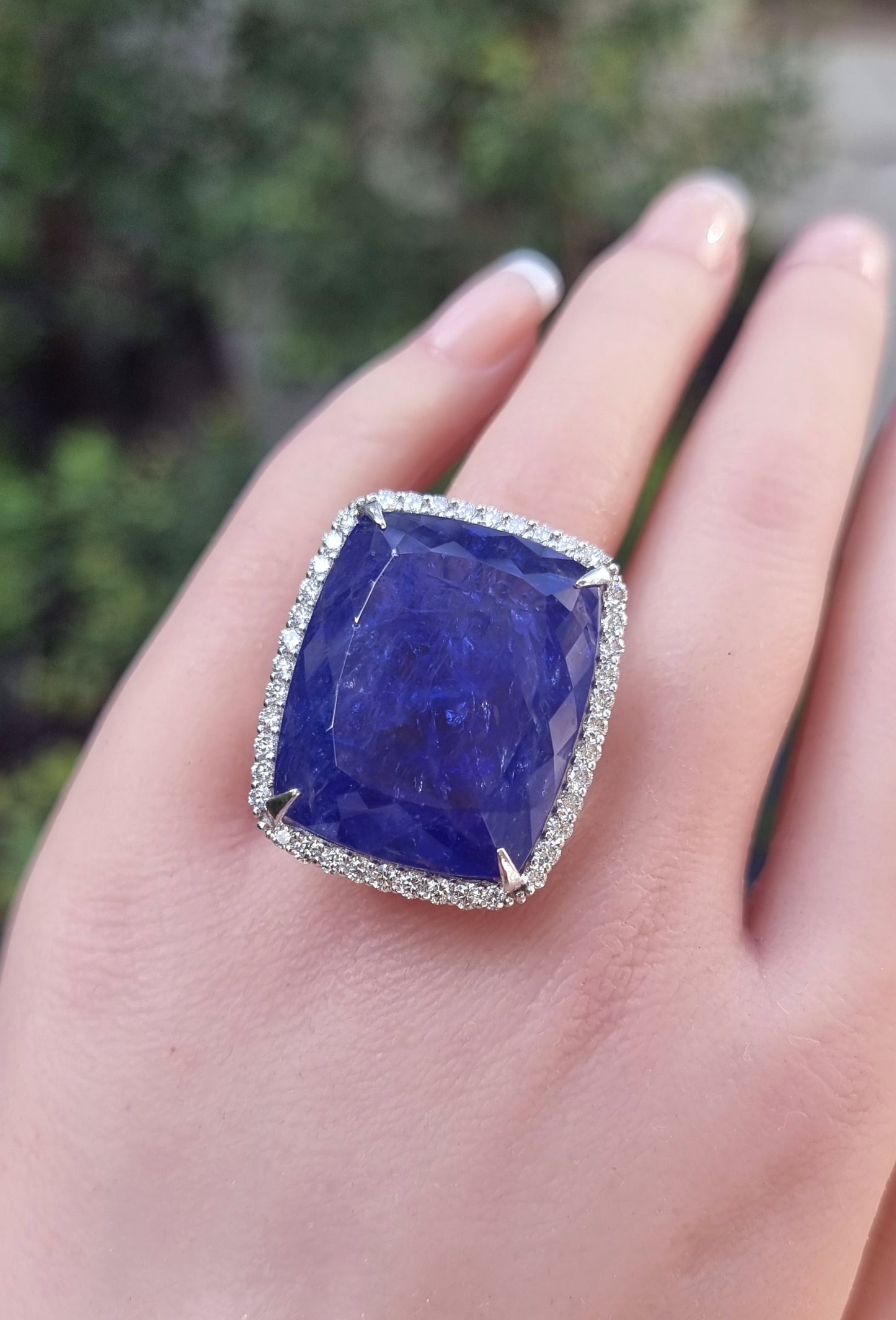 1.39 ct Cushion Tanzanite with White Diamond Ring in 18K Gold