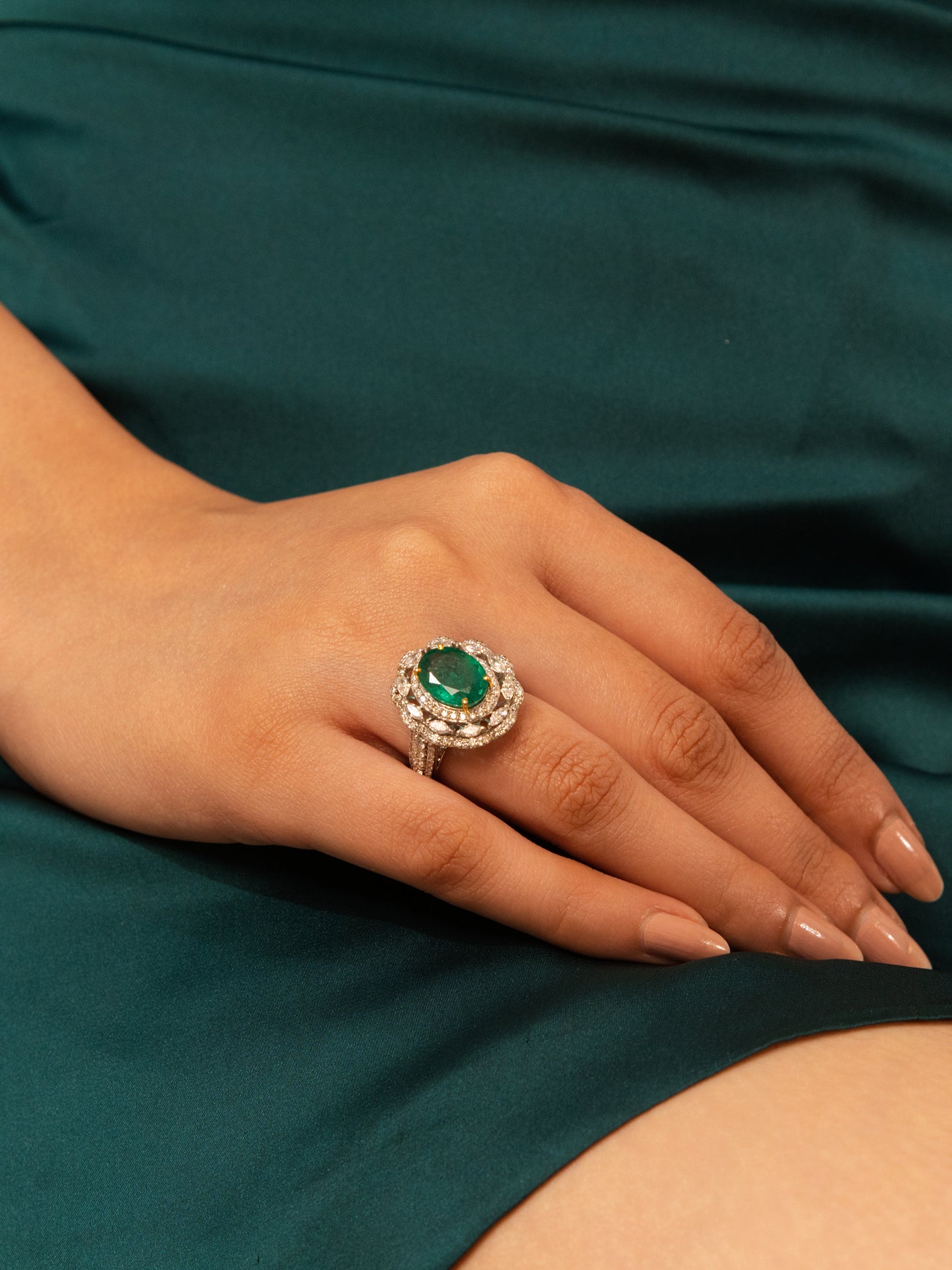 14K White Gold Emerald Ring with Fancy White Diamond Accents