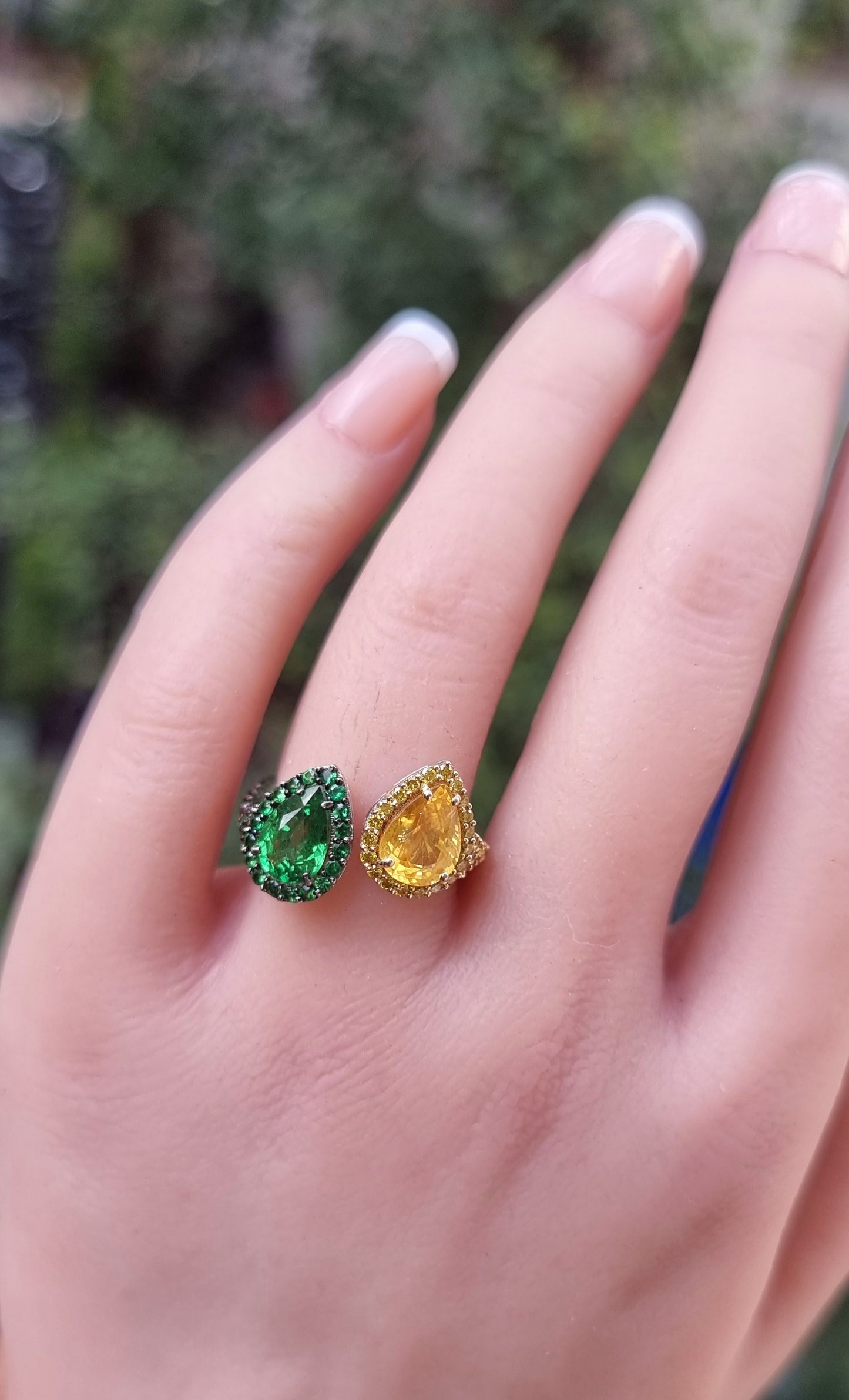 0.46 ct Pear Sapphire with Tsavorite and White Canary Diamond Ring in 18K Gold