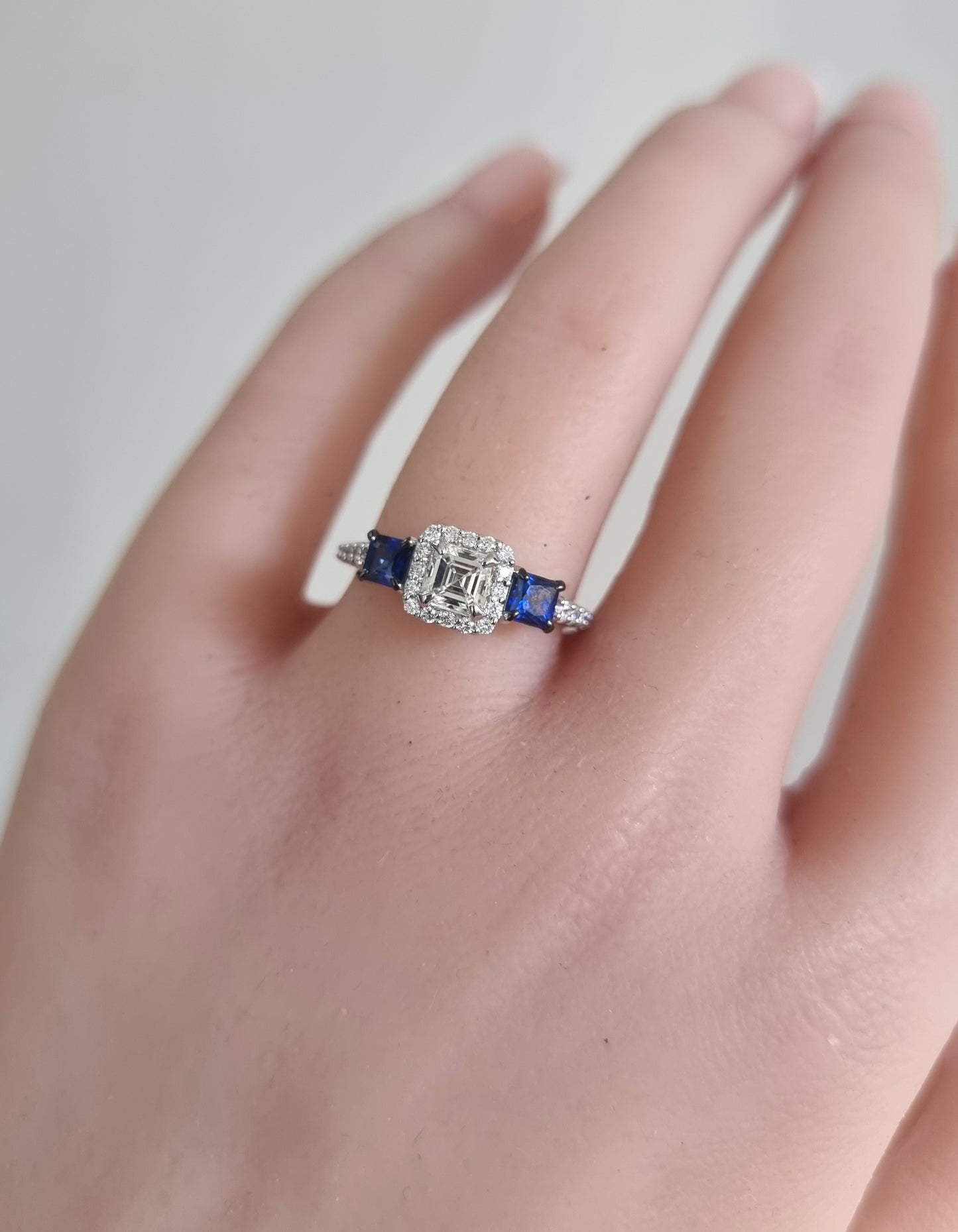 0.75 ct Emerald Cut White Diamond with Sapphire Ring in 18K Gold