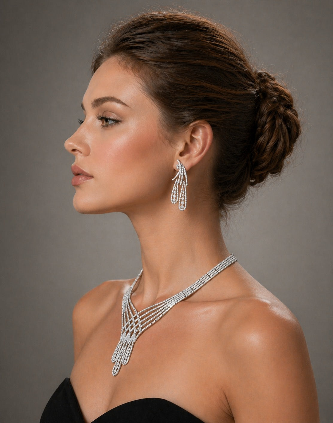 18K Gold White Diamond Modern Necklace with Drop Motif